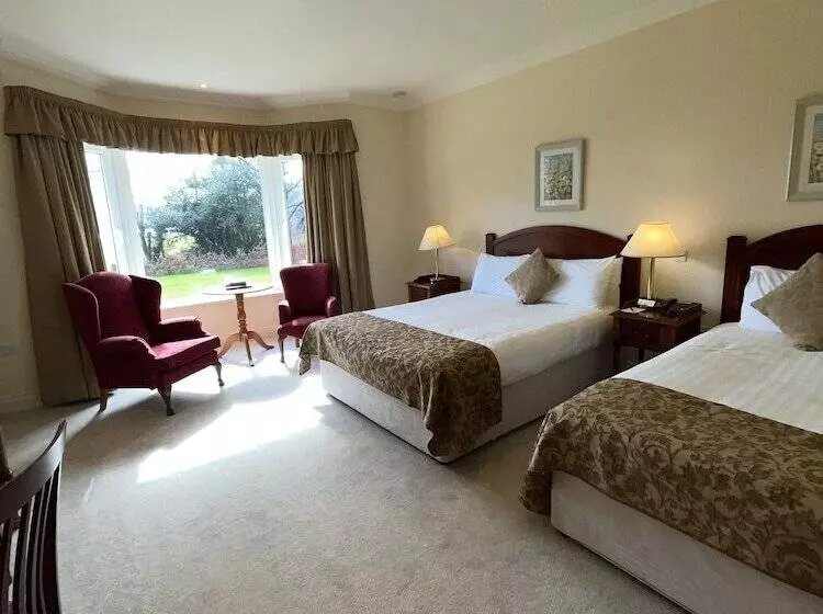 Hotelli Loch Lein Country House