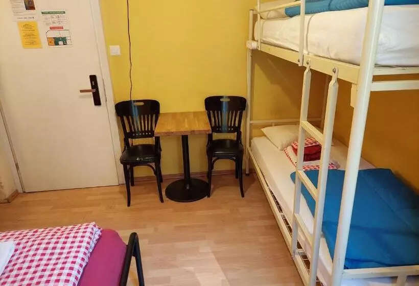 Hotel Oldtown Hostel Otter