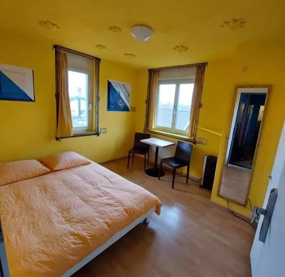 Hotel Oldtown Hostel Otter