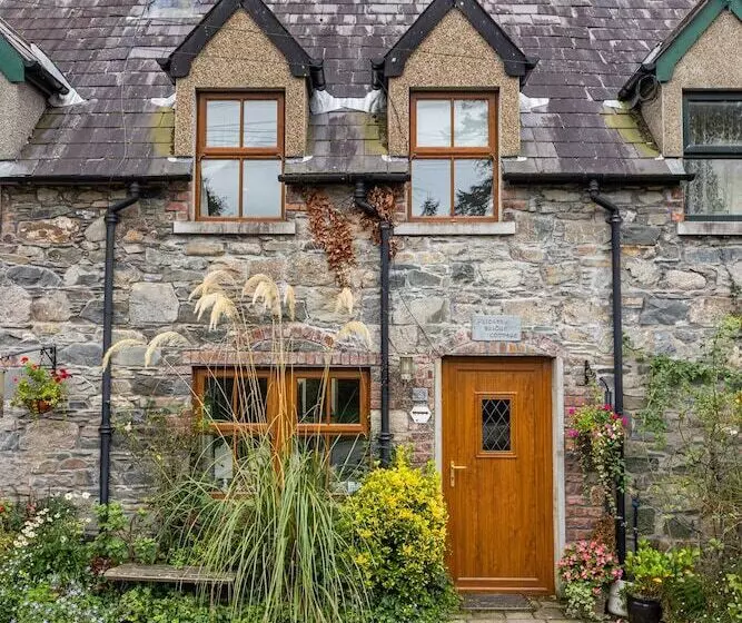 Hotelli Priest Bridge Cottage