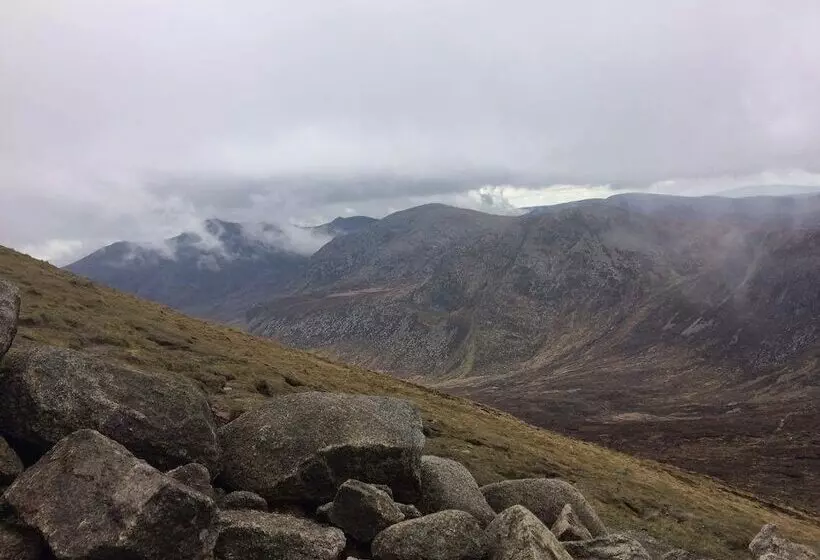 Hotelli Priest Bridge Cottage