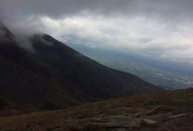 Hotelli Priest Bridge Cottage