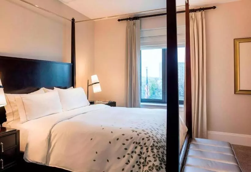 هتل Renaissance Providence Downtown