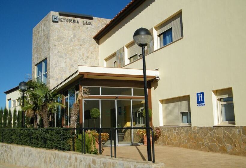 בית מלון כפרי Sierra Luz