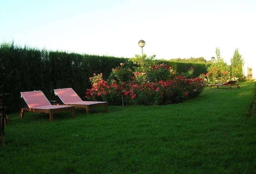 בית מלון כפרי Sierra Luz