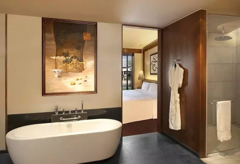 Hotel The St. Regis Lhasa Resort