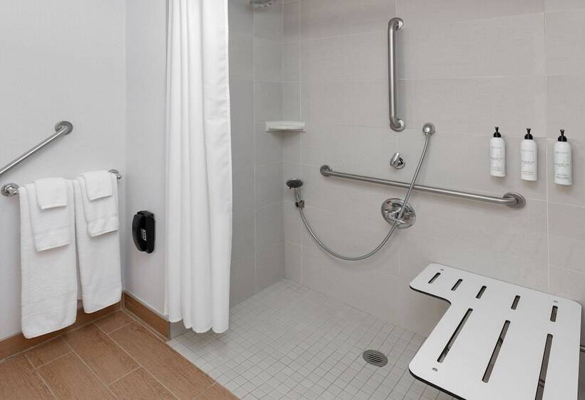 Отель Towneplace Suites By Marriott Sudbury