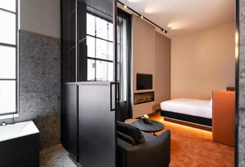 Van Der Valk Theaterhotel De Oranjerie