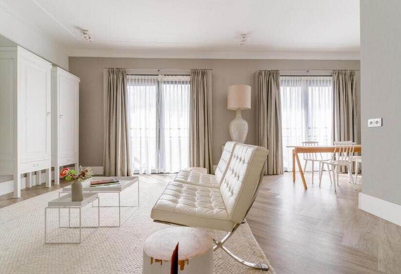 Van Der Valk Theaterhotel De Oranjerie