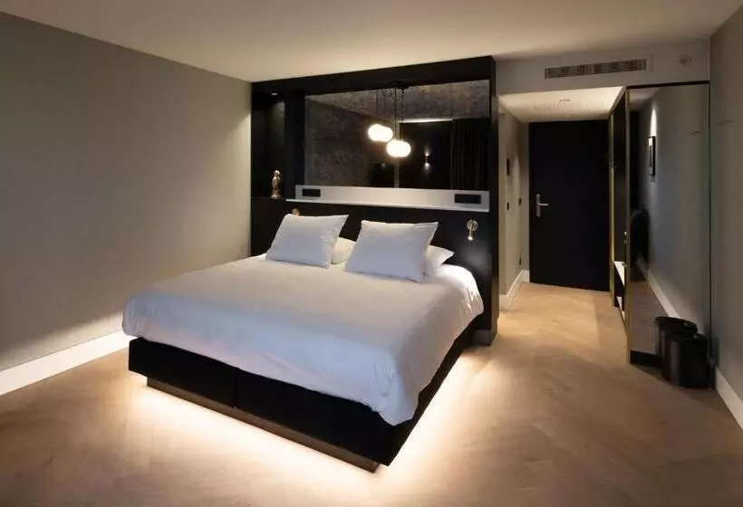 Van Der Valk Theaterhotel De Oranjerie