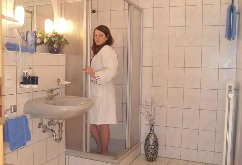 Hotel Zur Post Frömel