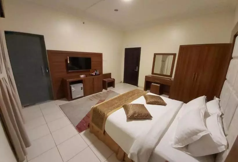 Reef Al Hijrah Furnished Apartments