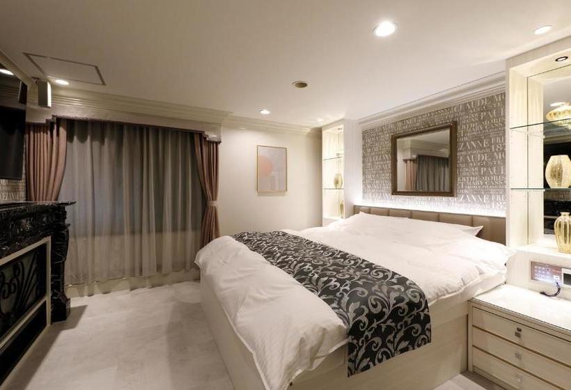 ホテルバースデーきよす店 Hotel Birthday Kiyosu