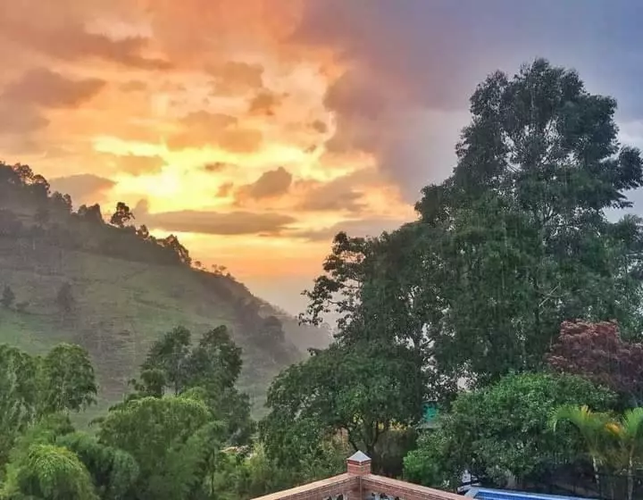 ユースホステル Finca Hotel El Mirador