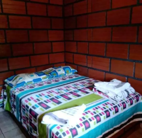 ユースホステル Finca Hotel El Mirador