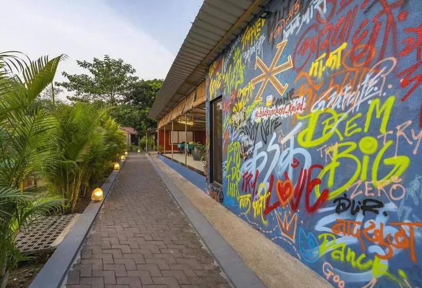 Retkeilymaja Zostel Kolad