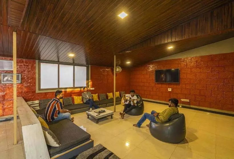 Retkeilymaja Zostel Kolad