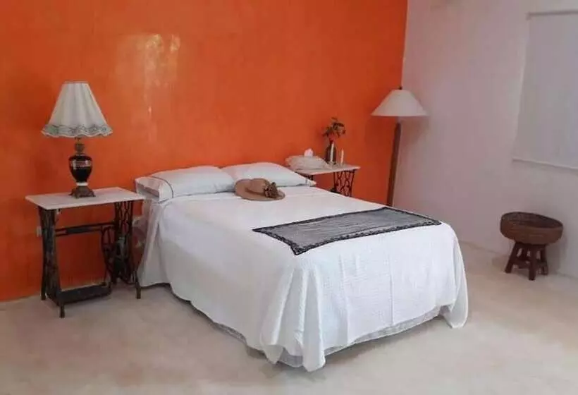 ベッドアンドブレックファースト Hacienda Santa María De Batzan Rotamudos