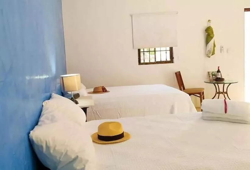 ベッドアンドブレックファースト Hacienda Santa María De Batzan Rotamudos