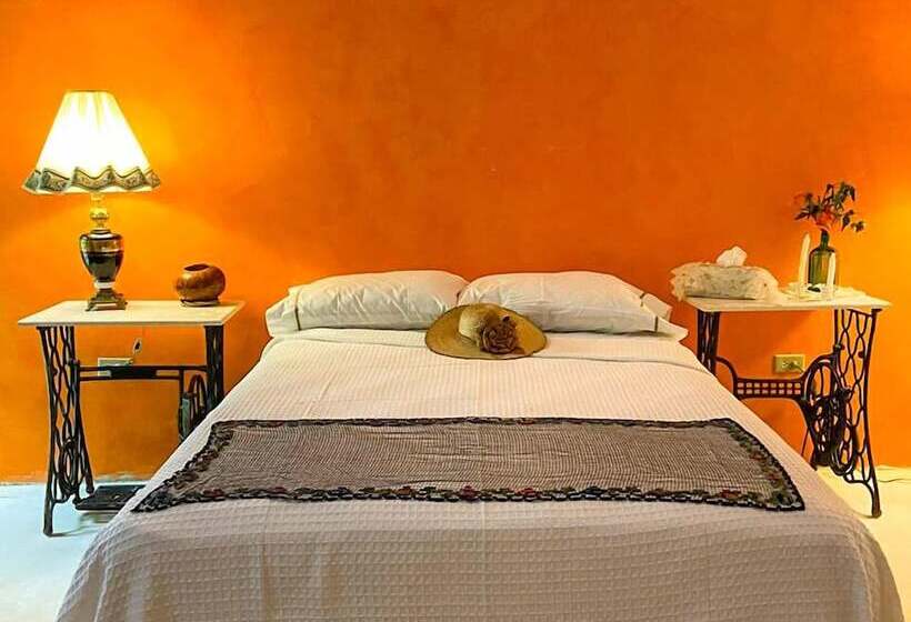 مبيت وإفطار Hacienda Santa María De Batzan Rotamudos