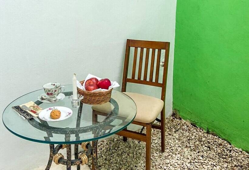 مبيت وإفطار Hacienda Santa María De Batzan Rotamudos