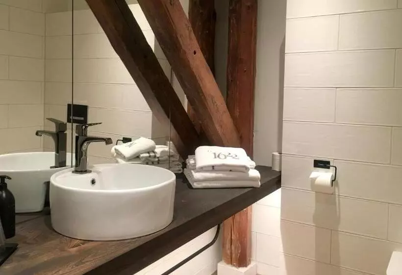 Hotelli 1622  Adults Only