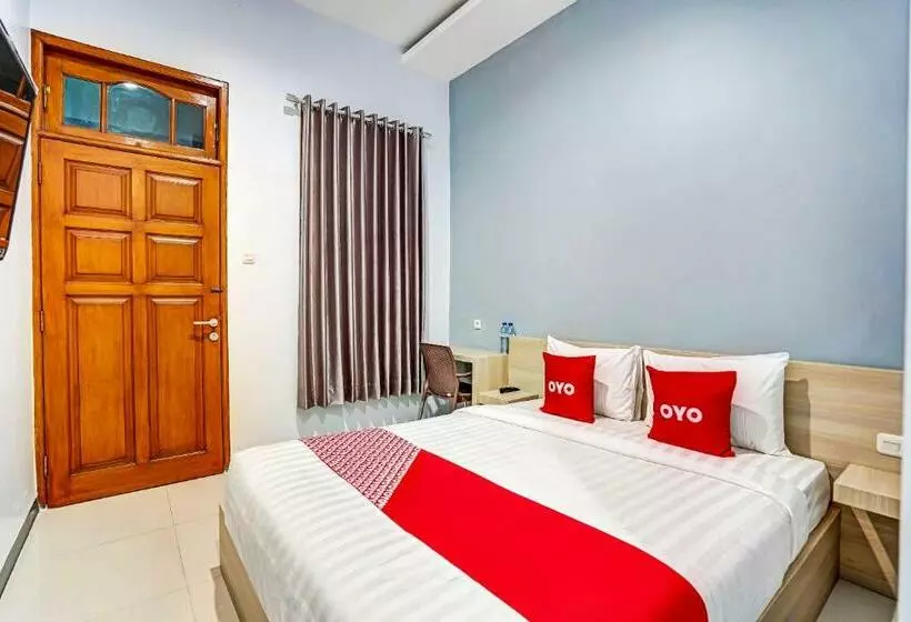 ホテル Reddoorz Near Pasar Atom Mall