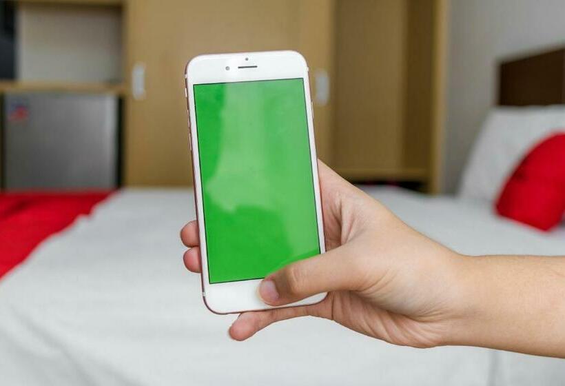 Reddoorz Plus @ Vantas Hotel Parbaba