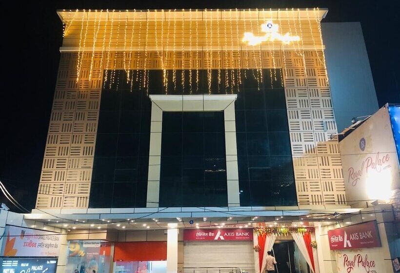 酒店 Royal Palace Hapur