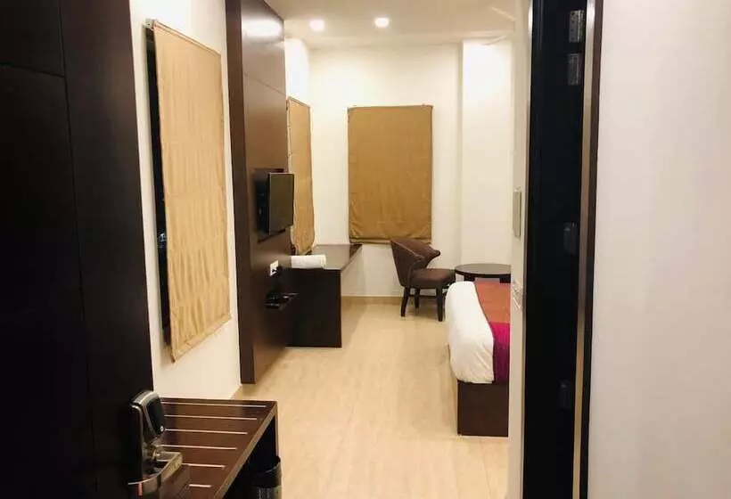 Hotelli Royal Palace Hapur