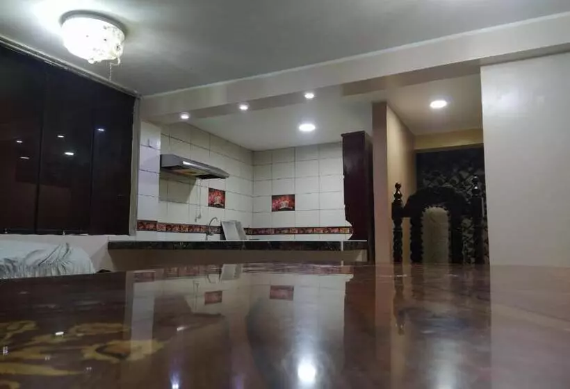 ペンション Hostal Milagros