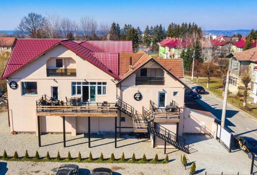 بنسيون Saga Rooms