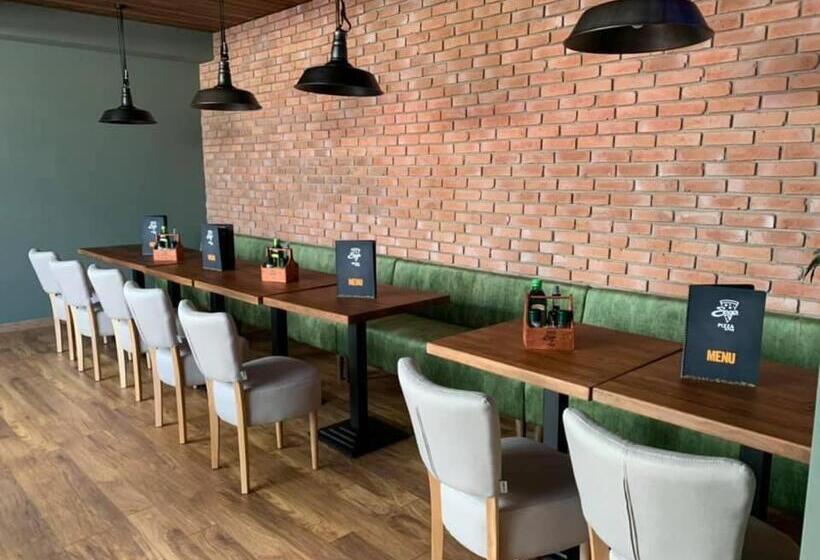 بنسيون Saga Rooms