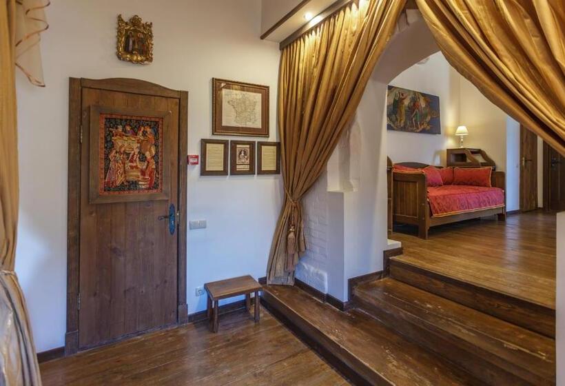 Курорт бутик отель «via Regia»