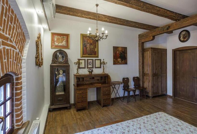 Курорт бутик отель «via Regia»