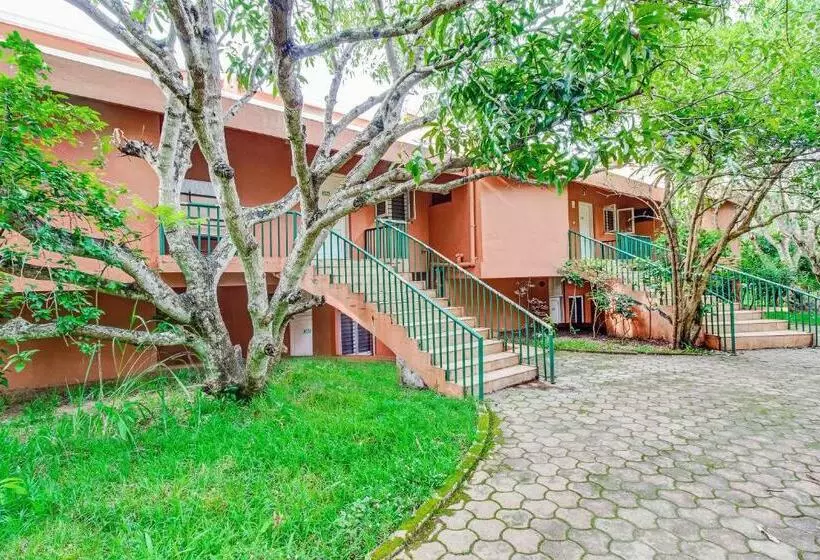 リゾートホテル Jlr Kings Sanctuary Jungle Lodges