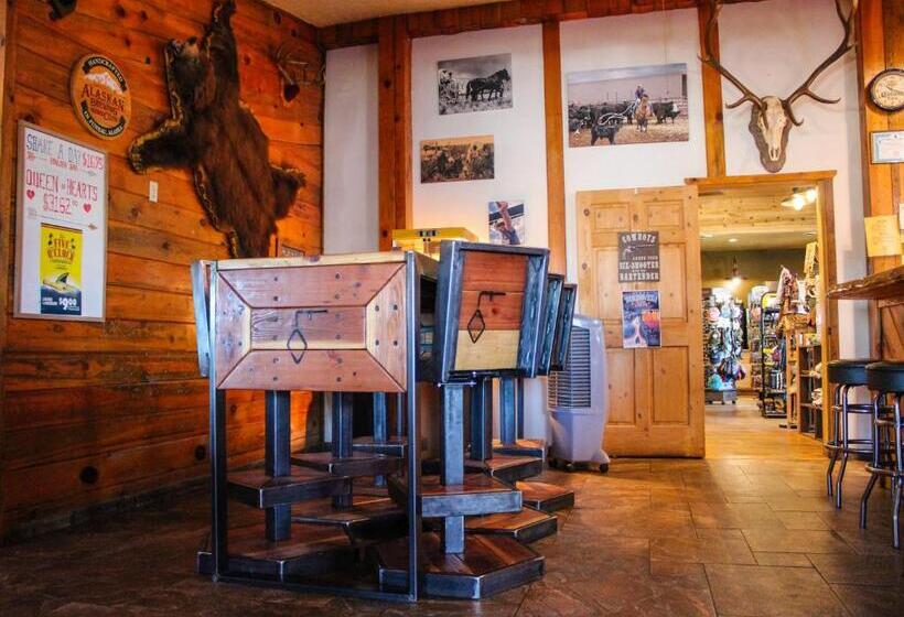 Общежитие Boulder Inn