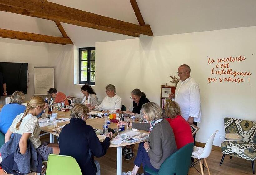 Bed and Breakfast Domaine De Fresnoy