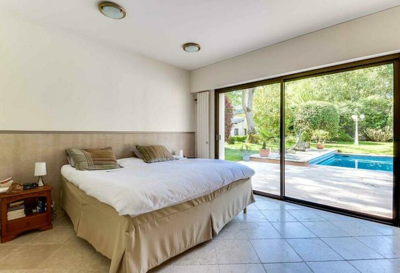 Bed and Breakfast Les Grands Tilleuls