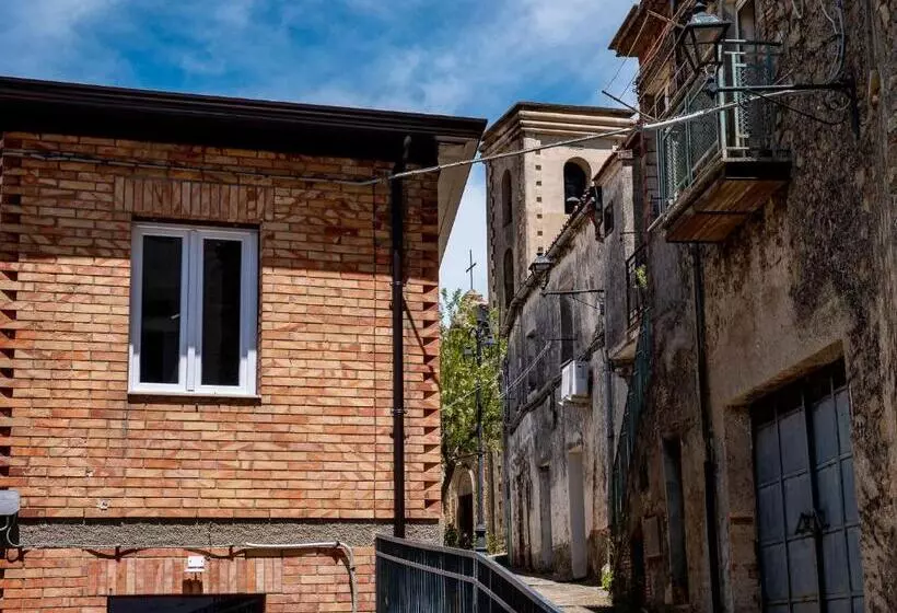 Hotelli Girastrittue Colobraro