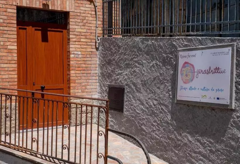 Hotelli Girastrittue Colobraro