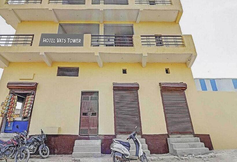 ホテル Oyo 79466 Vats Tower
