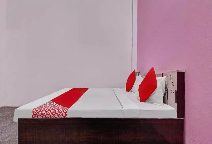 Hotelli Oyo 79466 Vats Tower