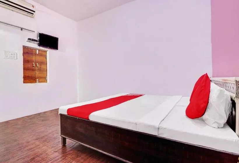 Hotelli Oyo 79466 Vats Tower