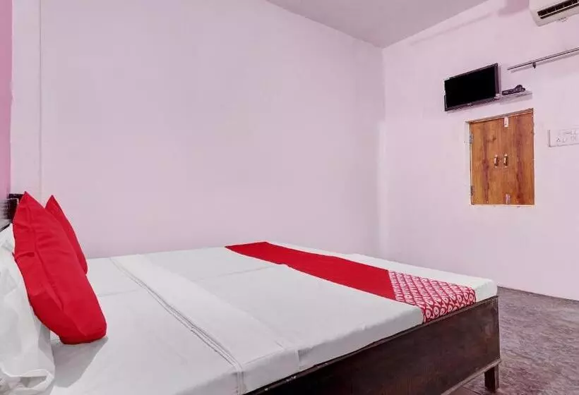 Hotelli Oyo 79466 Vats Tower