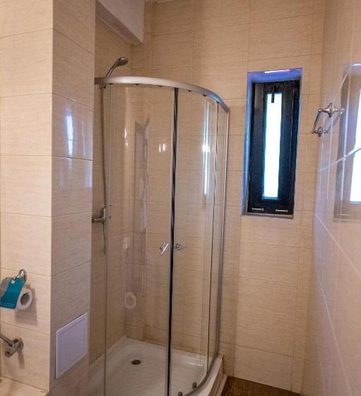 هتل Pensiunea Visaventura