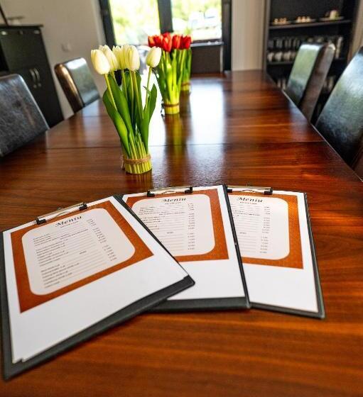 هتل Pensiunea Visaventura