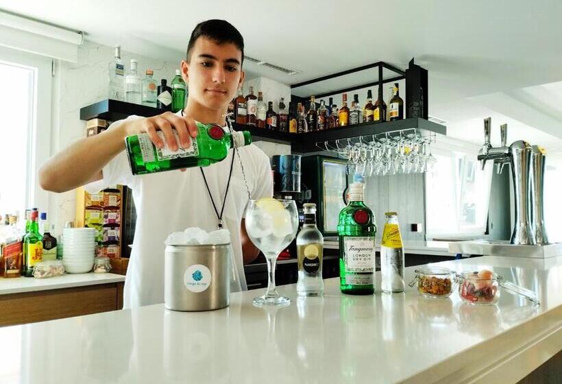 ホテル Spa Meiga Do Mar