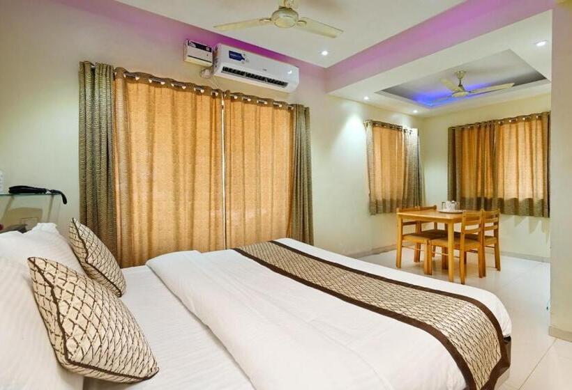 Отель Wairkar’s Sea Pearl Resort