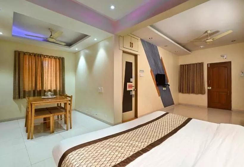 ホテル Wairkar’s Sea Pearl Resort